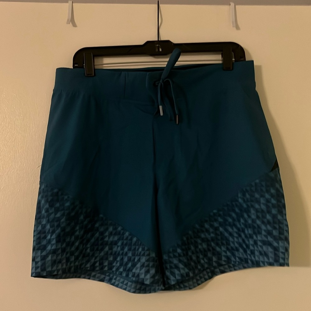 NWOT Hylete Swim trunks quad cut
